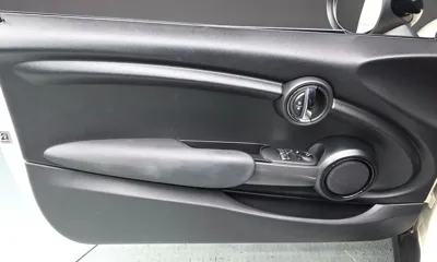 MINI Cooper 2018, 79187 км, за 6370.67 USD - фото 24