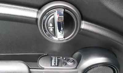 MINI Cooper 2018, 79187 км, за 6370.67 USD - фото 28