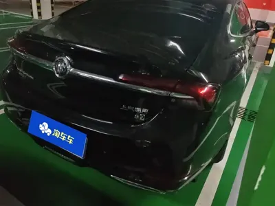 Buick LaCrosse 2021, 65000 км, за 12985.2 USD