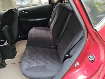 Nissan Tiida 2015, 39600 км, за 4196.38 USD - фото 14