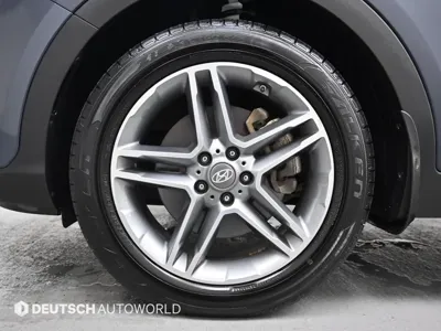 Hyundai Maxcruz 2017, 150851 км, за 8933.26 USD