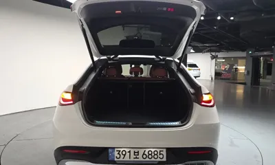 Mercedes-Benz GLC-Class 2025, 18347 км, за 46798.4 USD - фото 20