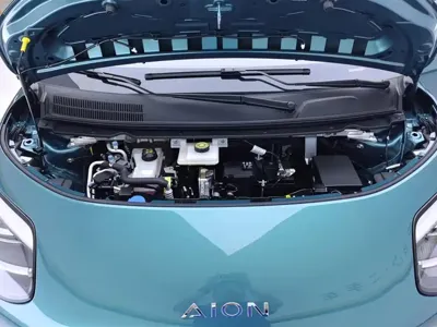AION AION UT 2025, 5900 км, за 9310.83 USD - фото 10