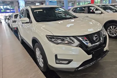Nissan X-Trail 2023, 27400 км, за 17309 USD