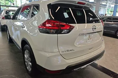 Nissan X-Trail 2023, 27400 км, за 17309 USD