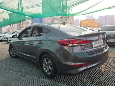 Hyundai Avante 2016, 144056 км, за 4294.68 USD