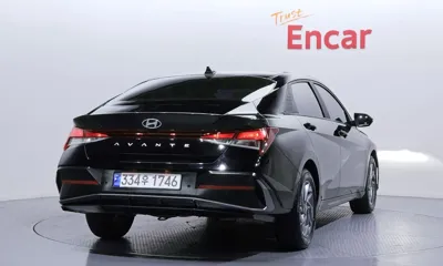 Hyundai Avante 2024, 71678 км, за 12427.3 USD