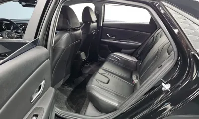 Hyundai Avante 2024, 71678 км, за 12340.82 USD - фото 18
