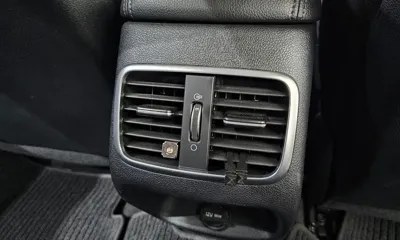 Kia K5 2019, 42629 км, за 9915.4 USD - фото 18