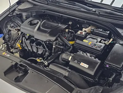 Hyundai Avante 2018, 126036 км, за 4594.98 USD - фото 20