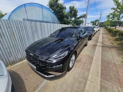 Kia K8 2022, 90000 км, за 14319.2 USD