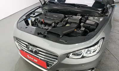 Hyundai Grandeur 2019, 41506 км, за 8790.78 USD - фото 6