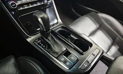 Hyundai Grandeur 2019, 41506 км, за 8790.78 USD - фото 9