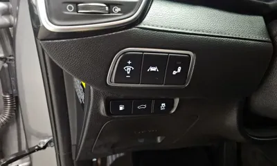 Hyundai Grandeur 2019, 41506 км, за 8790.78 USD - фото 13