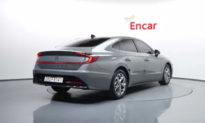 Hyundai Sonata 2022, 135001 км, за 16286.65 USD