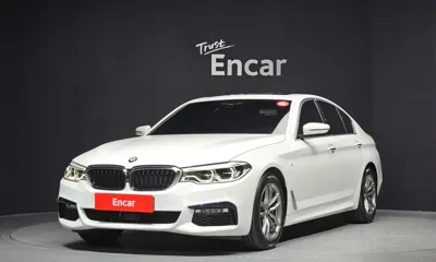 BMW 5-Series · 2018 год