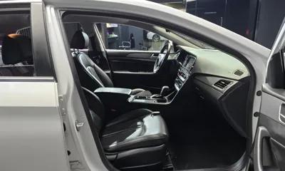 Hyundai Sonata 2019, 81288 км, за 9844.73 USD - фото 10