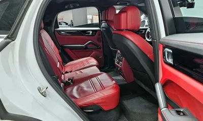 Porsche Cayenne 2020, 59932 км, за 59795.17 USD - фото 12