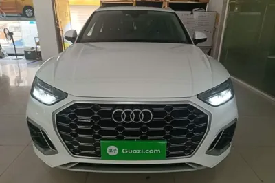 Audi Q5L 2021, 108500 км, за 27832 USD