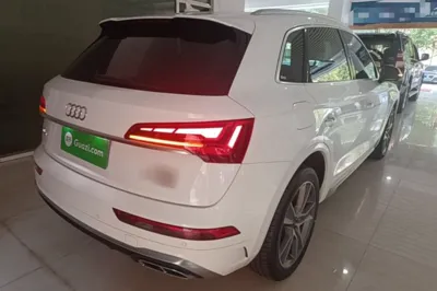 Audi Q5L 2021, 108500 км, за 27832 USD - фото 6