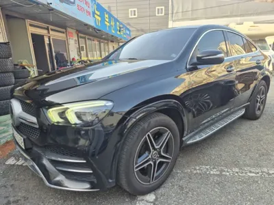 Mercedes-Benz GLE-Class 2021, 160000 км, за 37350.66 USD