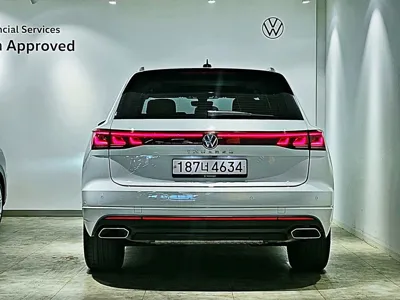 Volkswagen Touareg 2024, 38069 км, за 46513.18 USD