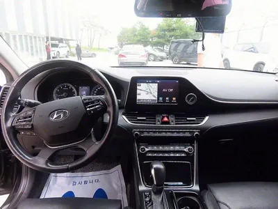 Hyundai Grandeur 2018, 97996 км, за 9576.55 USD - фото 7