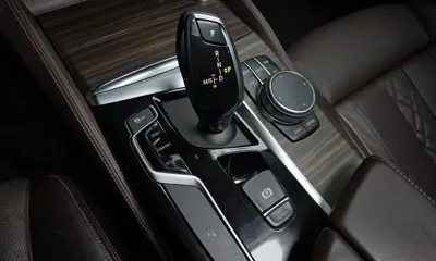 BMW 5-Series 2019, 118803 км, за 11909.87 USD - фото 9