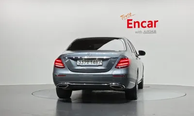 Mercedes-Benz E-Class 2019, 78584 км, за 17781.61 USD