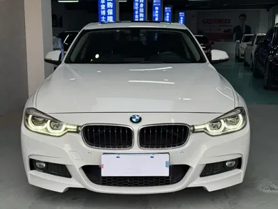 BMW 3 Series 2018, 108000 км, за 12330.54 USD