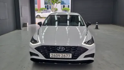 Hyundai Sonata 2022, 107175 км, за 9576.55 USD