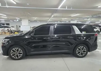 Kia Canival 2023, 115519 км, за 3828.87 USD