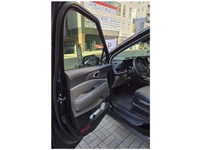 Kia Canival 2025, 38374 км, за 19899.07 USD
