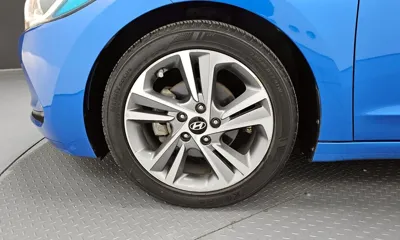 Hyundai Avante 2016, 152450 км, за 4627.18 USD