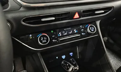 Hyundai Sonata 2020, 168529 км, за 7657.75 USD - фото 18