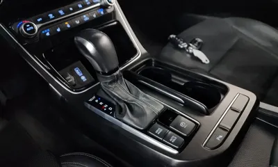 Hyundai Grandeur 2018, 129006 км, за 7358.21 USD - фото 9