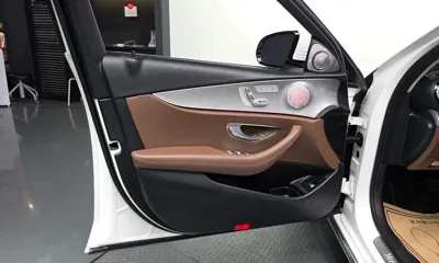 Mercedes-Benz E-Class 2018, 89914 км, за 13062.89 USD - фото 25