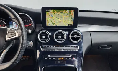 Mercedes-Benz C-Class 2018, 61996 км, за 12669.83 USD - фото 14