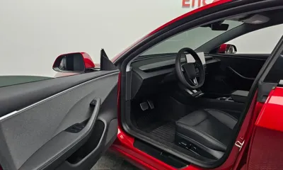 Tesla Model 3 2024, 10736 км, за 29599.3 USD - фото 10