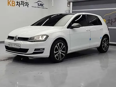 Volkswagen Golf · 2014 год