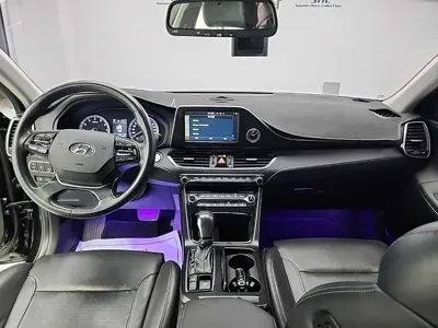 Hyundai Grandeur 2017, 148858 км, за 6940.78 USD - фото 7