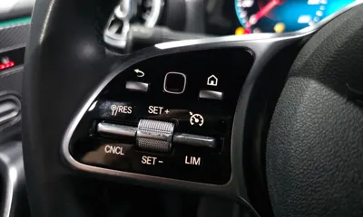 Mercedes-Benz A-Class 2021, 26190 км, за 14966.52 USD - фото 19