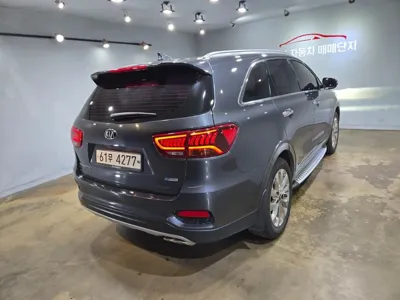Kia Sorento 2019, 82771 км, за 13651.43 USD