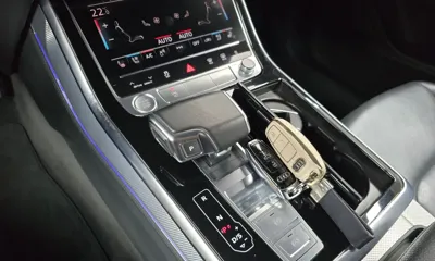 Audi Q8 2020, 79144 км, за 35338.92 USD - фото 9