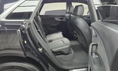 Audi Q8 2020, 79144 км, за 35338.92 USD - фото 12