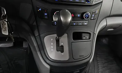Hyundai Starex 2020, 92802 км, за 11004.75 USD - фото 9
