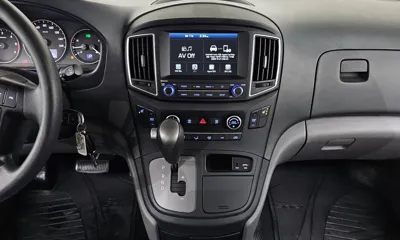 Hyundai Starex 2020, 92802 км, за 11004.75 USD - фото 14