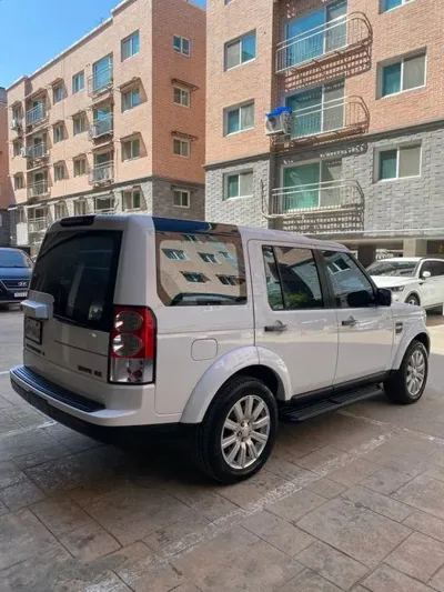 Land Rover Discovery 2013, 153800 км, за 9051.24 USD