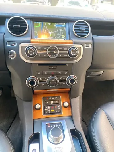 Land Rover Discovery 2013, 153800 км, за 9051.24 USD - фото 9