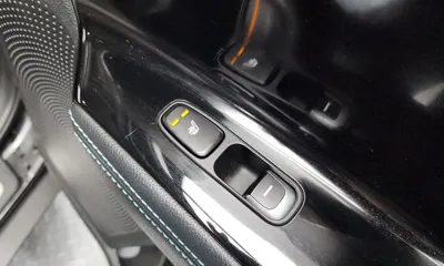 Kia Niro 2017, 120826 км, за 7135.78 USD - фото 18